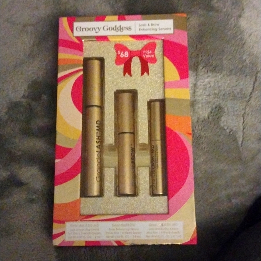 Lash & Brow enhancing serums